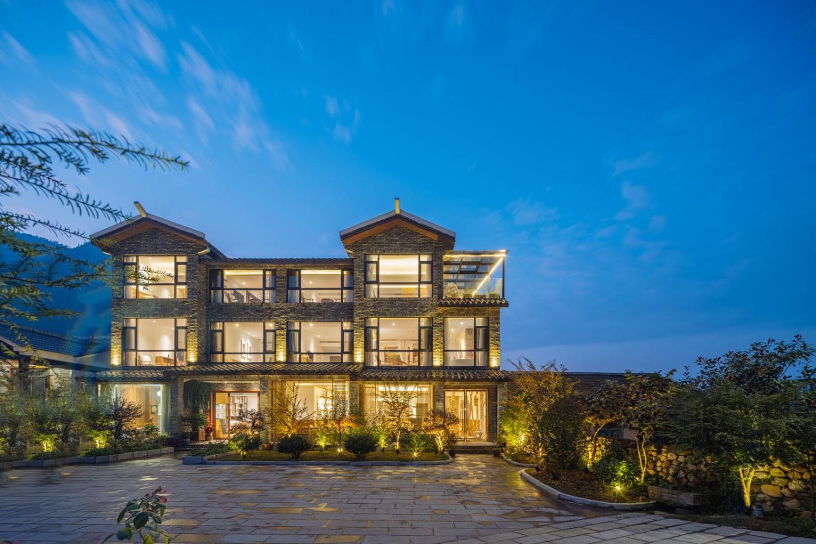 Hilltop House Resort Zhangjiajie Exterior photo